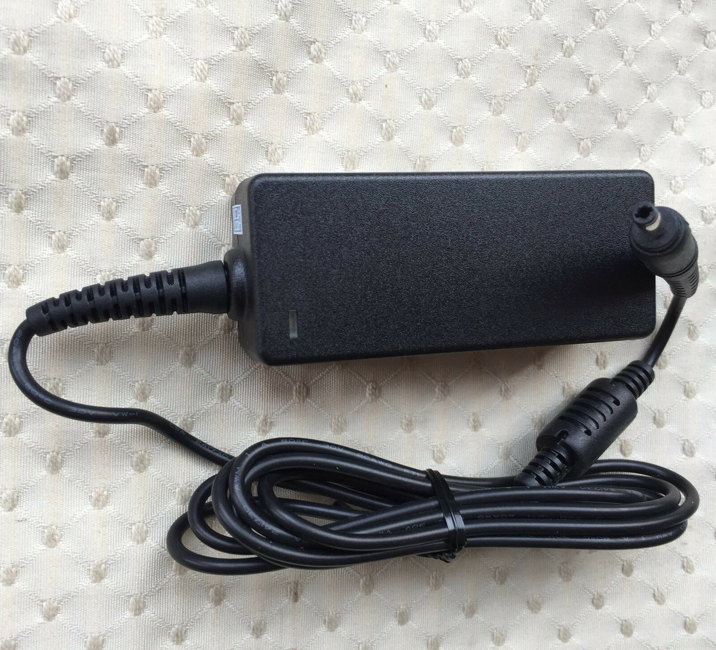 Original 19V 2.1A AC/DC Adapter fit for ASUS Chromebook C202SA-GJ0033
